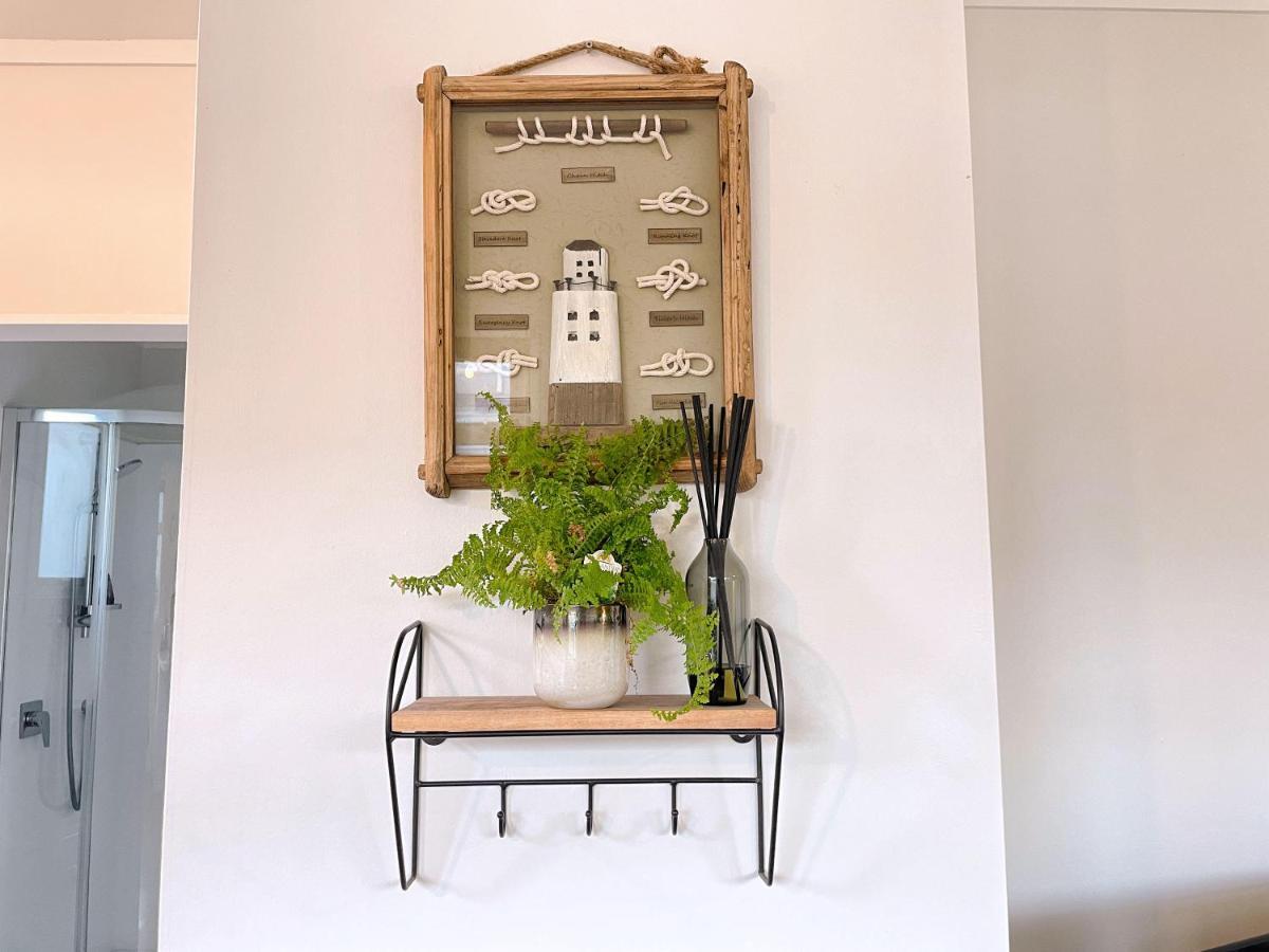 Cozy N Comfortable,5 Mins To Airport Villa Wellington Exterior photo